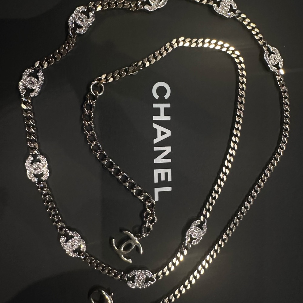 CHANEL 21A Crystal CC Logo Chain Belt w/ Ruthenium Hardware